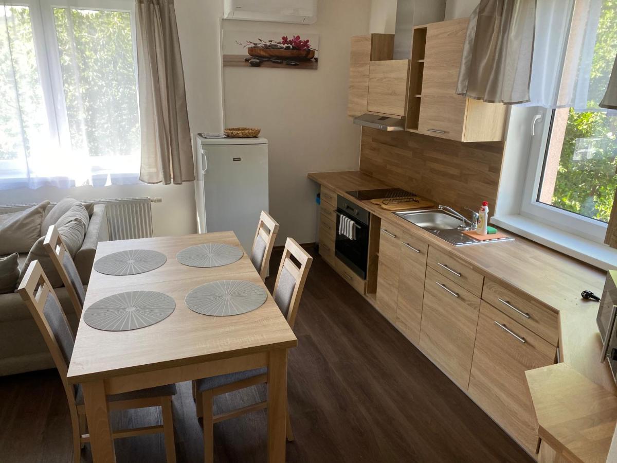 Apartmany Krupka Eksteriør billede