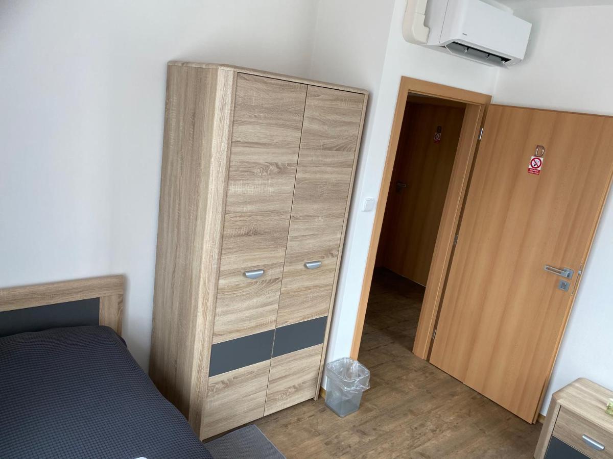 Apartmany Krupka Eksteriør billede