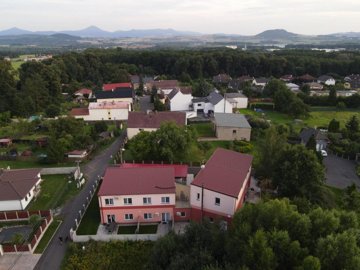 Apartmany Krupka Eksteriør billede